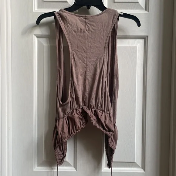 Anthropologie vest by Tea Party in size small - Picture 2 of 4